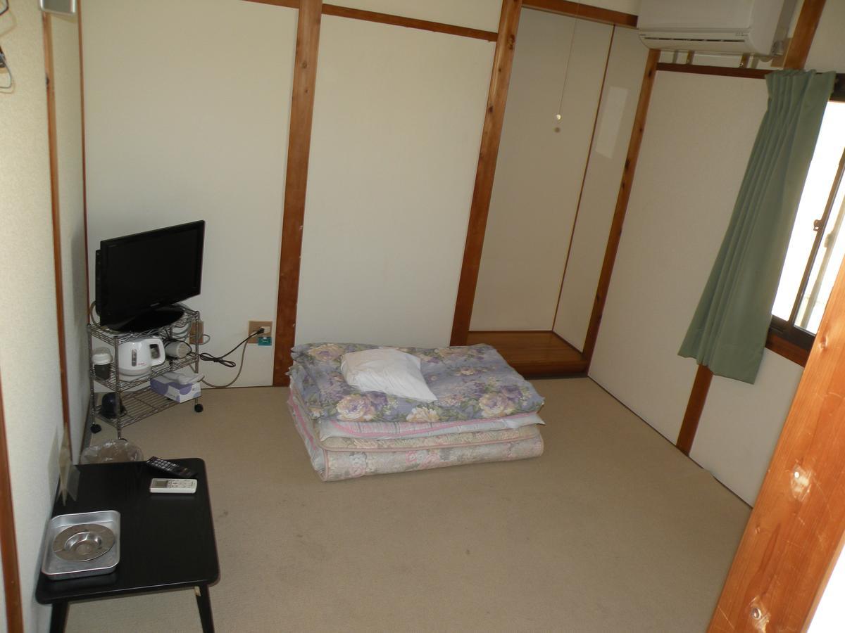 Business Minshuku Minato Hotel 2*